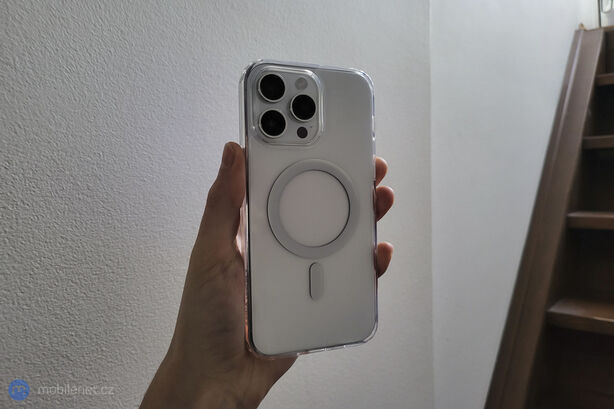 PanzerGlass pro iPhony 14