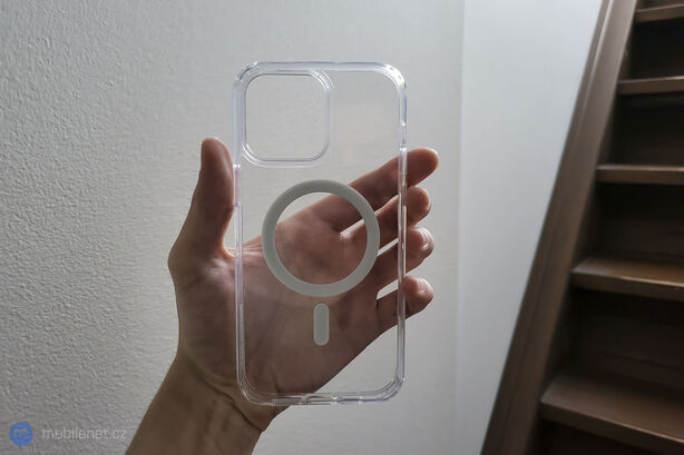 PanzerGlass pro iPhony 14