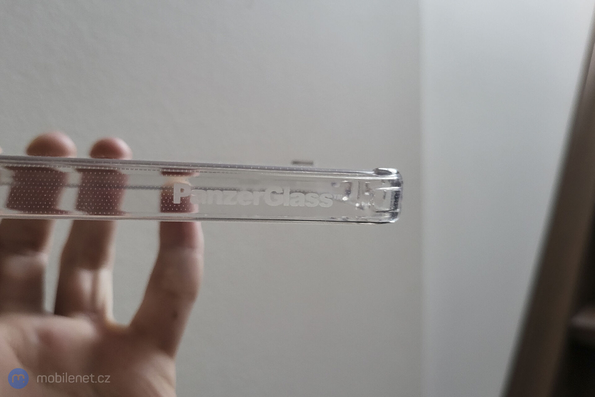 PanzerGlass pro iPhony 14