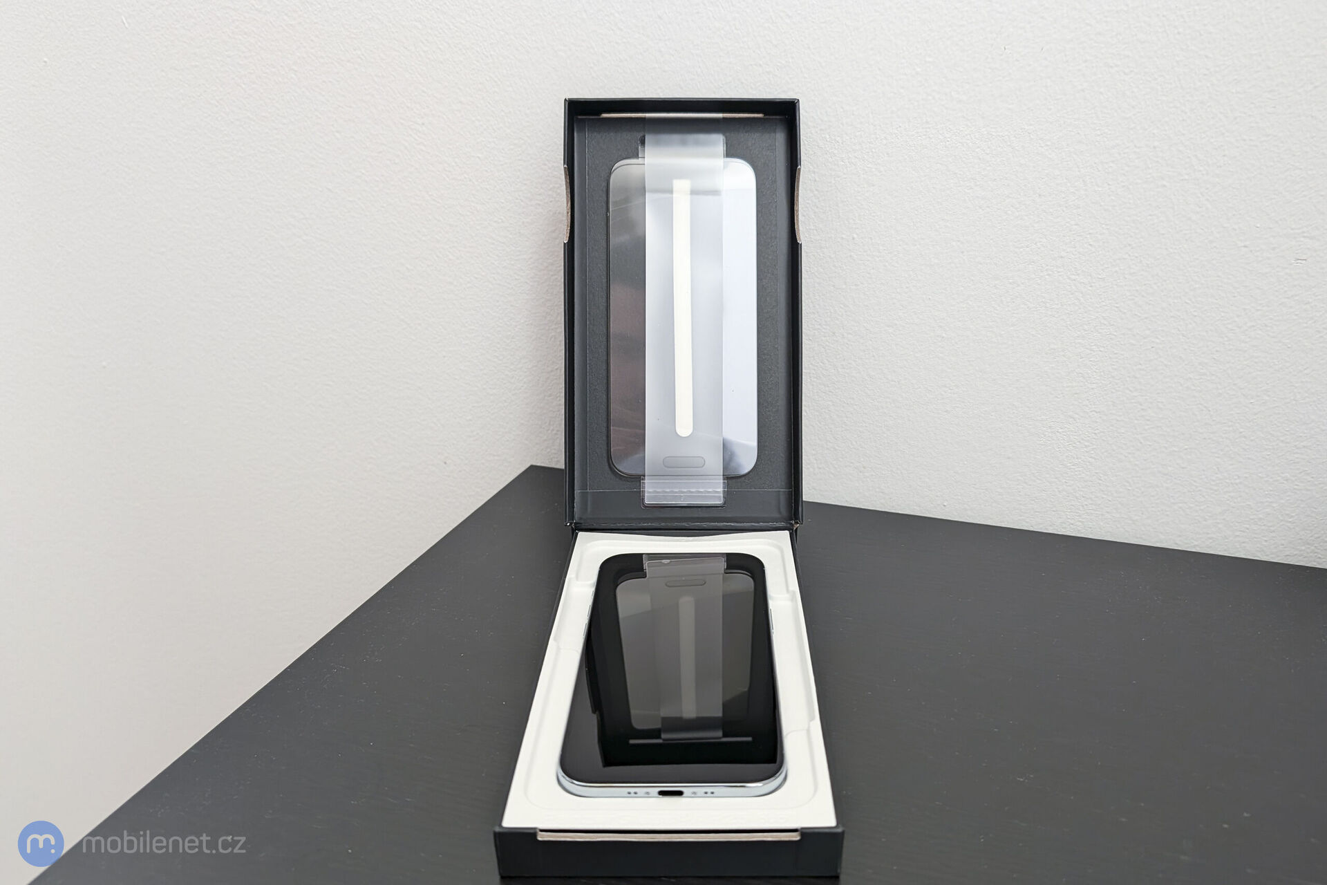 PanzerGlass Screen Protector Fastfit In-A-Box