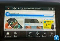 Peugeot 208 infotainment