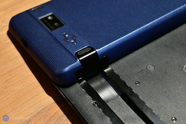 Planet Computers Astro Slide