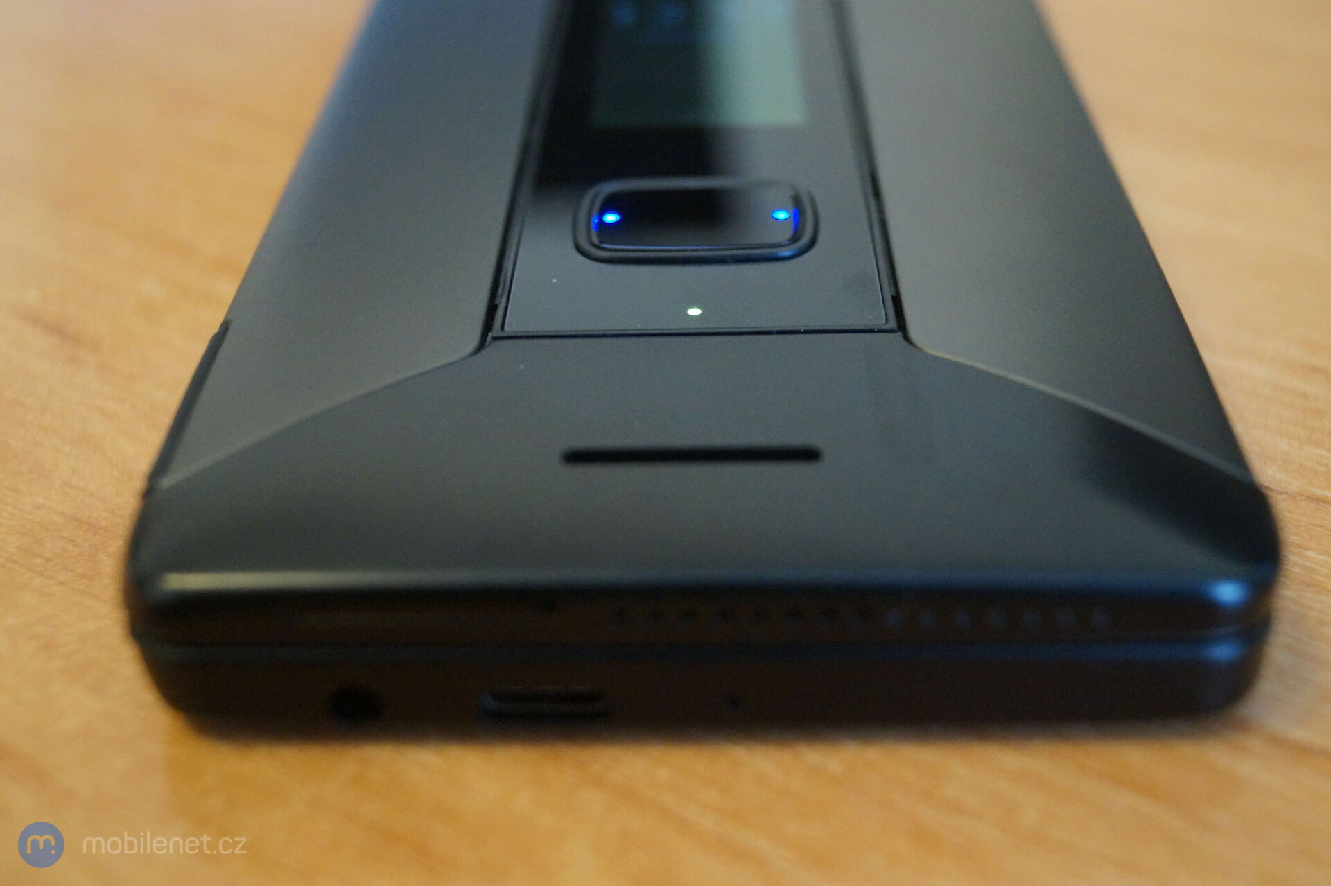 Planet Computers Cosmo Communicator