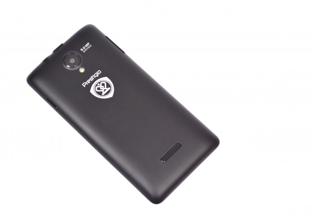 Prestigio MultiPhone 5450 DUO