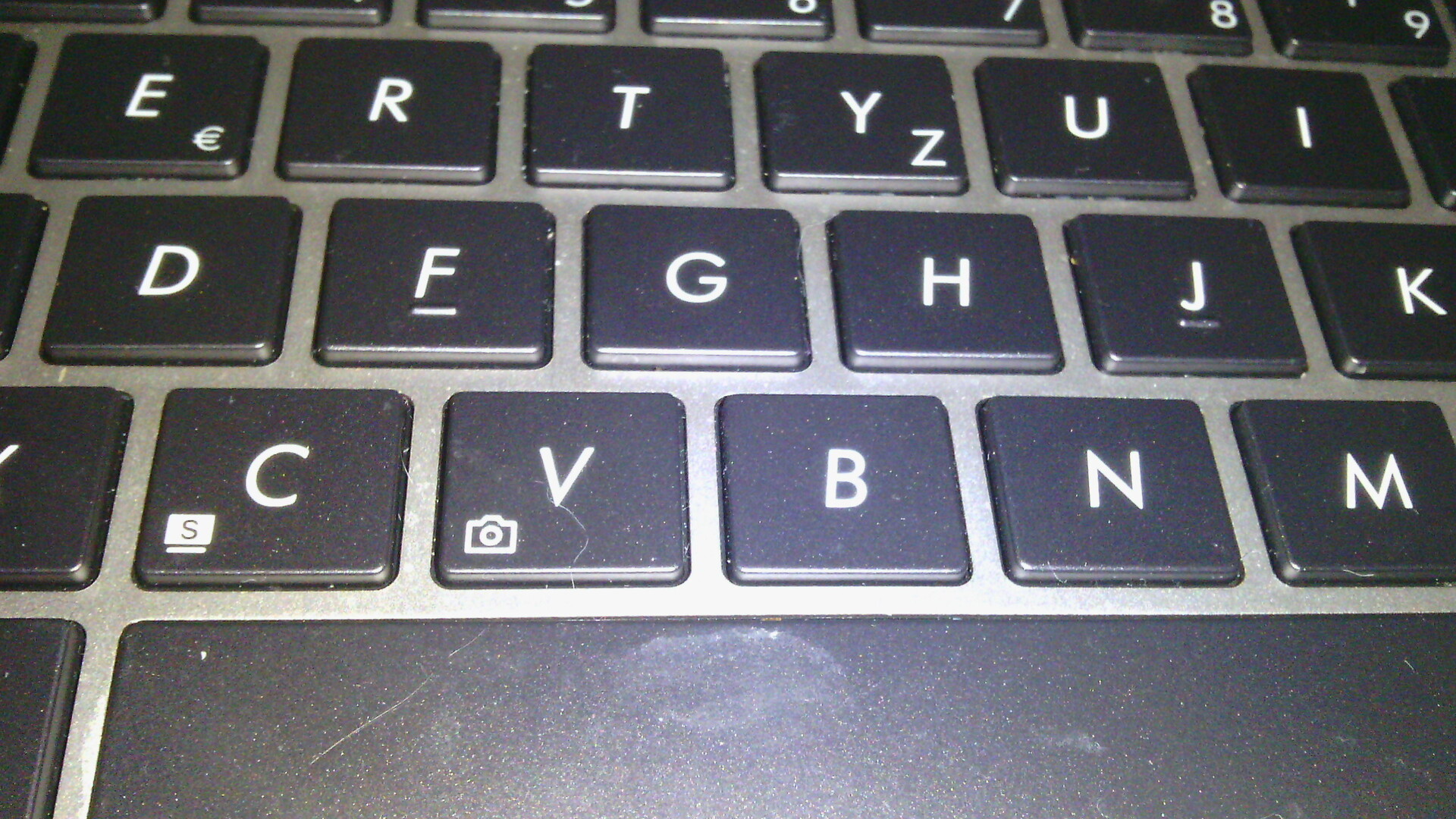 Prestigio MultiPhone 5450 DUO