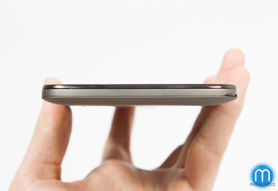 Prestigio MultiPhone 7600 DUO