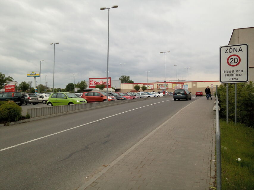 Prestigio MultiPhone 7600 DUO