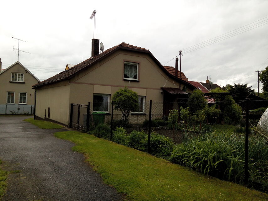 Prestigio MultiPhone 7600 DUO