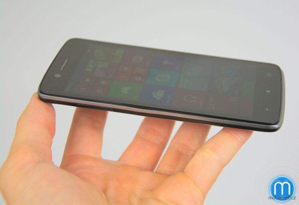 Prestigio MultiPhone 8500 DUO