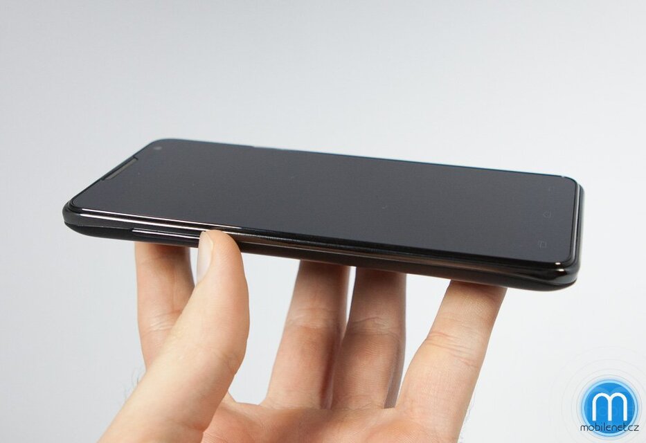 Prestigio MultiPhone PAP5044DUO