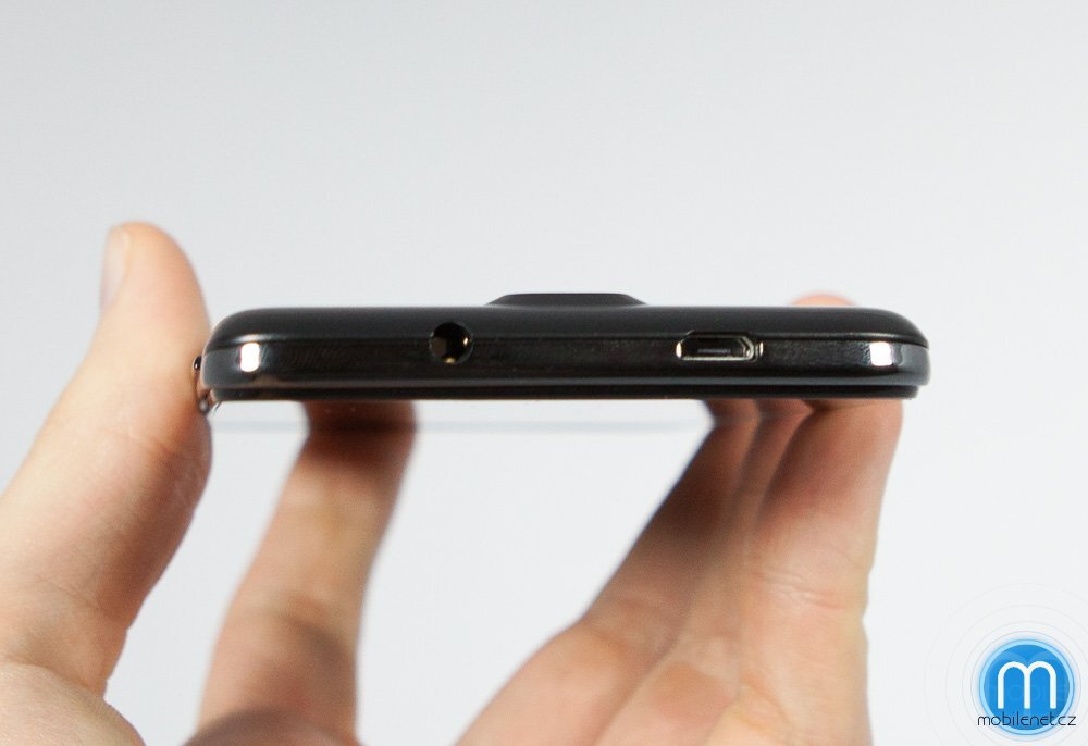 Prestigio MultiPhone PAP5044DUO