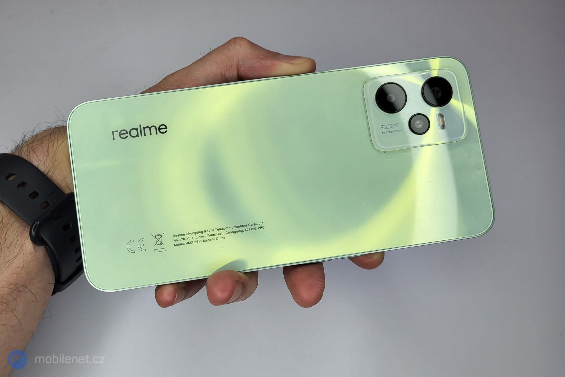 Realme C35