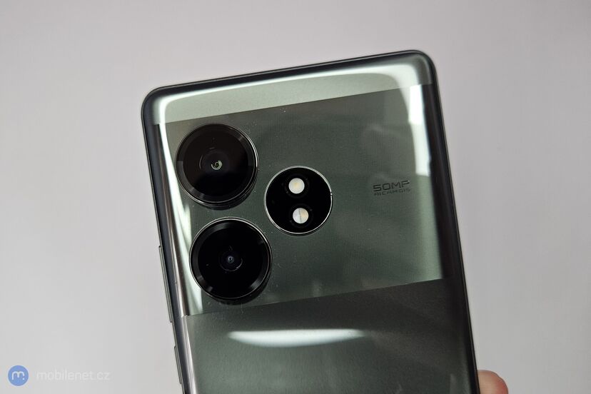 Realme GT 6T