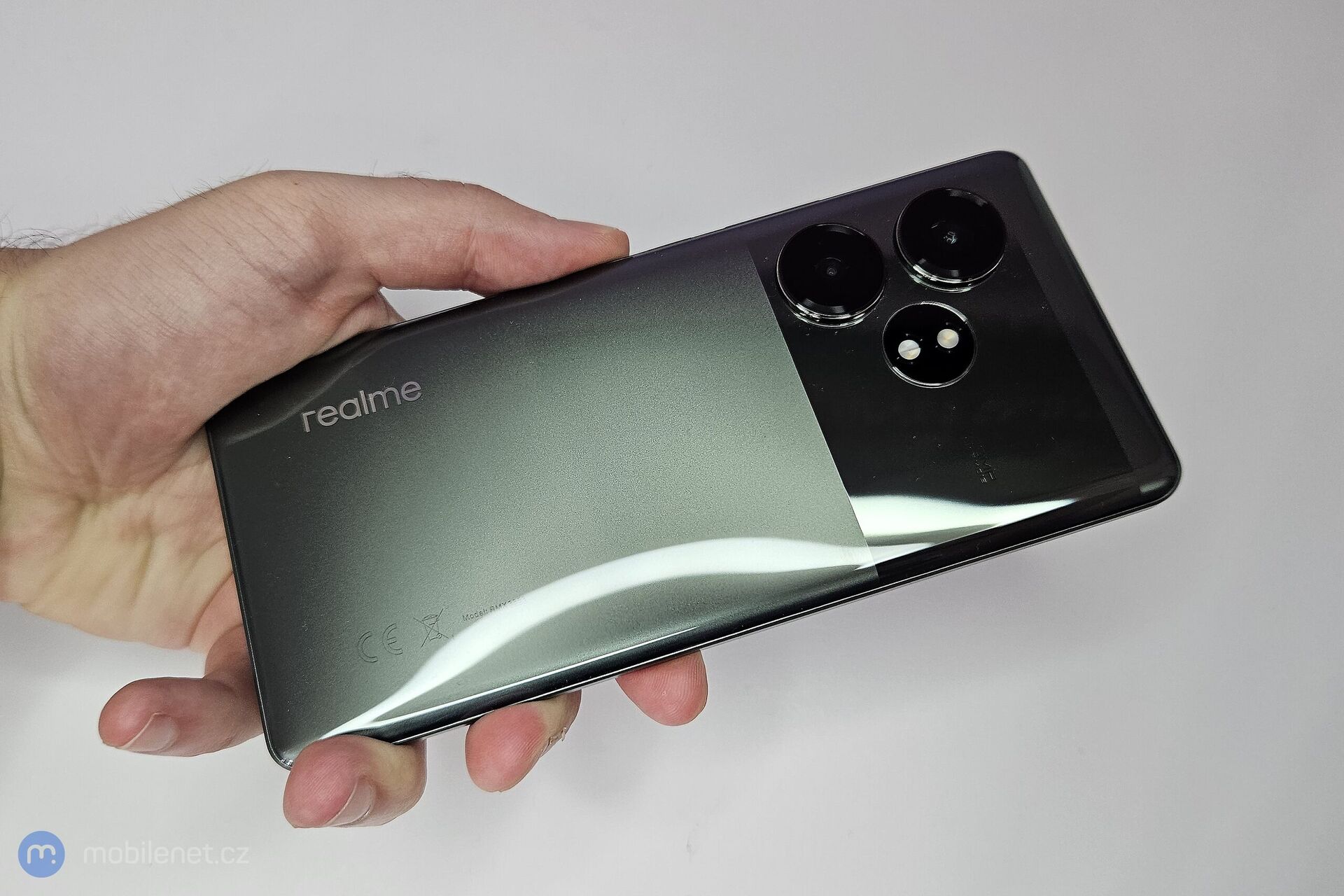 Realme GT 6T