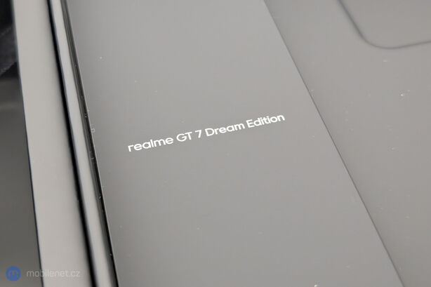 Realme GT 7 Dream Edition × Aston Martin Aramco Formula One Team
