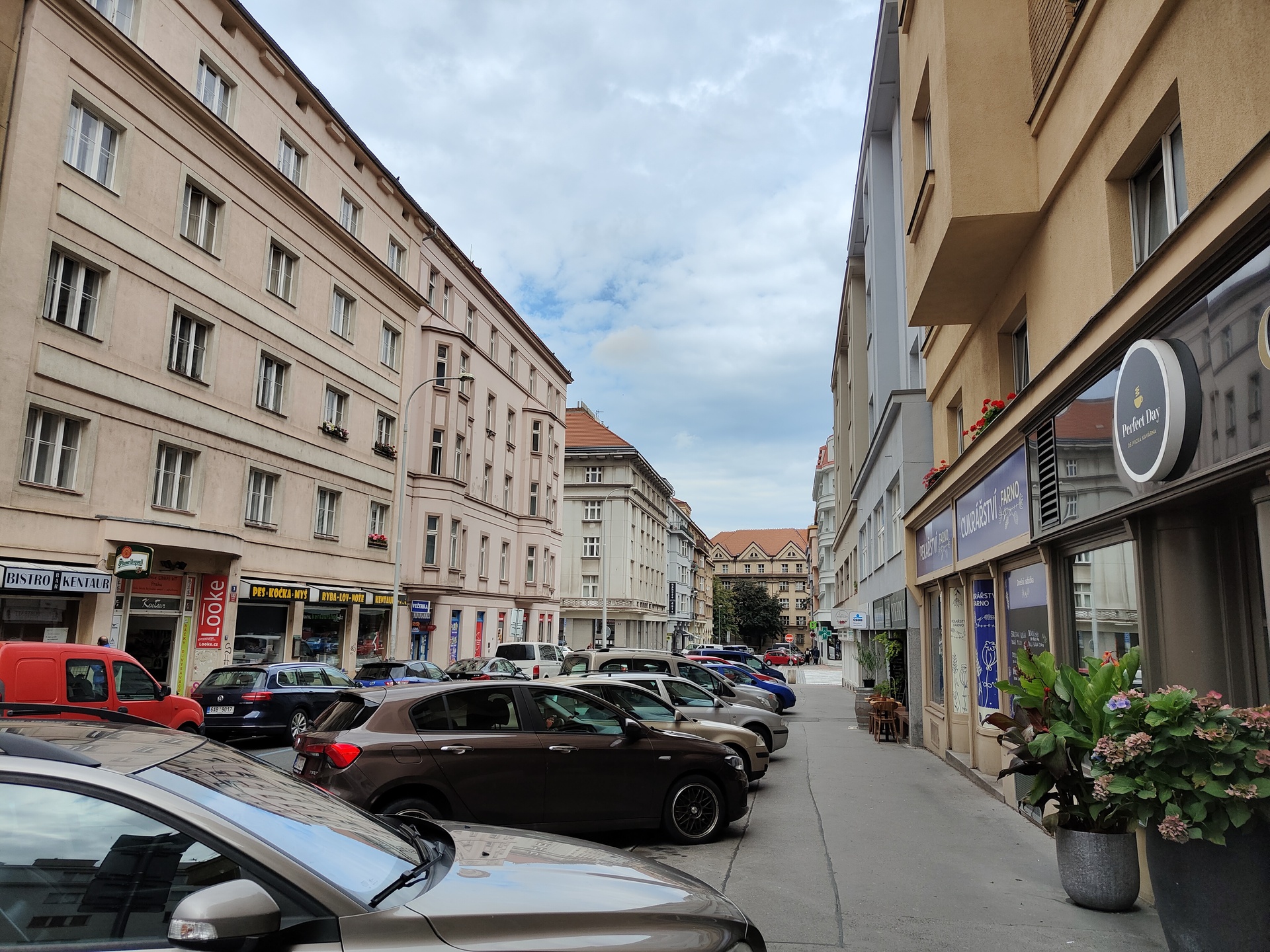 Realme GT Master Edition Explorer