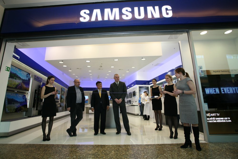 Samsung Brand Store OC Chodov