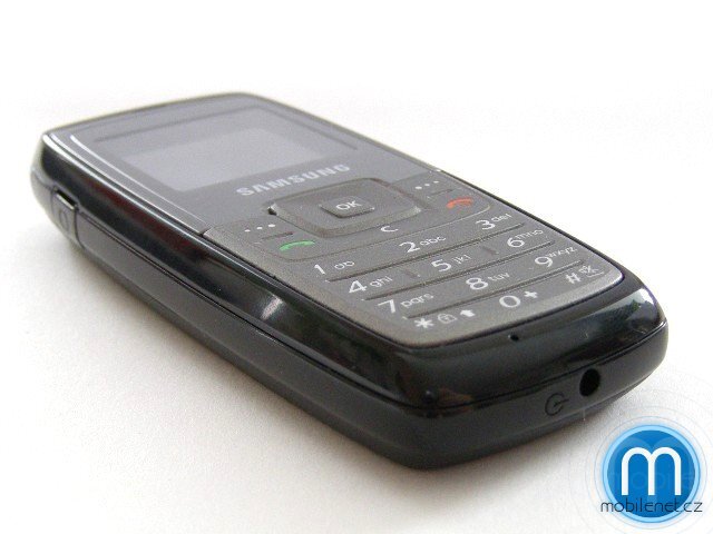 Samsung C140