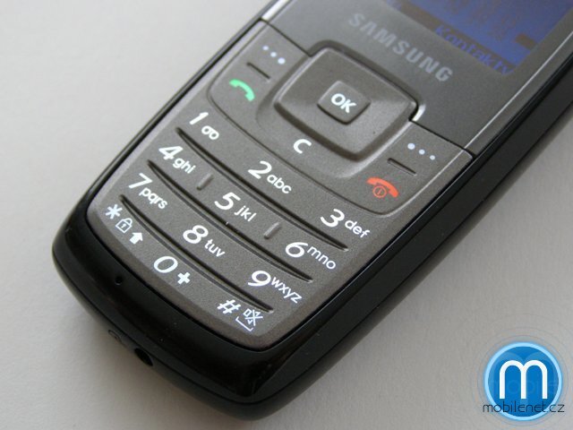 Samsung C140