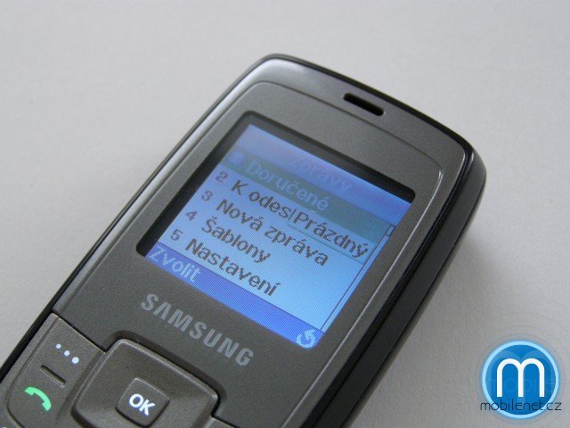 Samsung C140