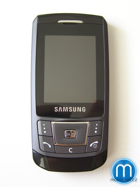 Samsung D900