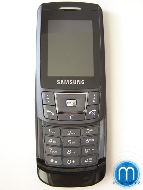 Samsung D900