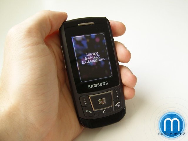 Samsung D900