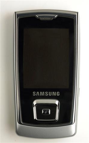 Samsung F700