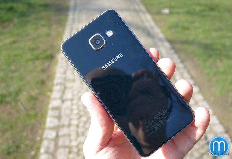 Samsung Galaxy A3 (2016)
