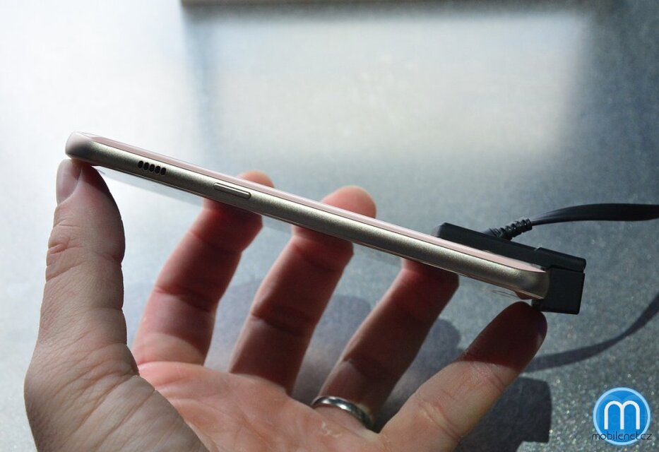 Samsung Galaxy A3 (2017)