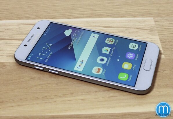 Samsung Galaxy A3 (2017)