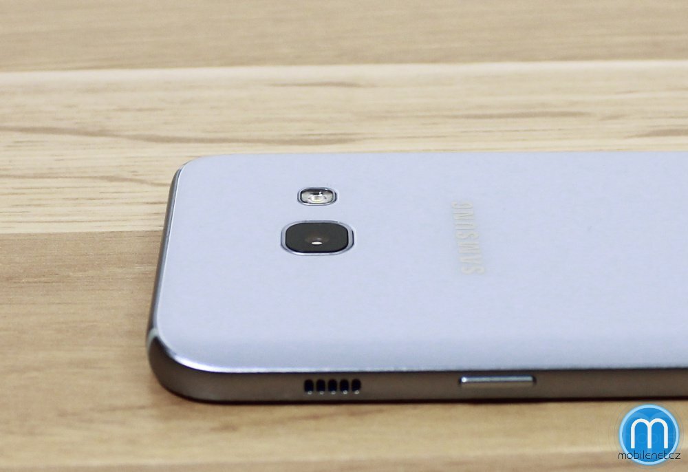 Samsung Galaxy A3 (2017)