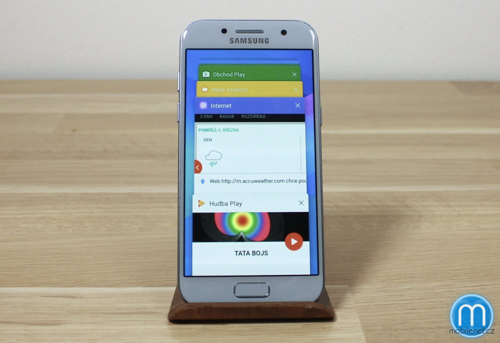 Samsung Galaxy A3 (2017)