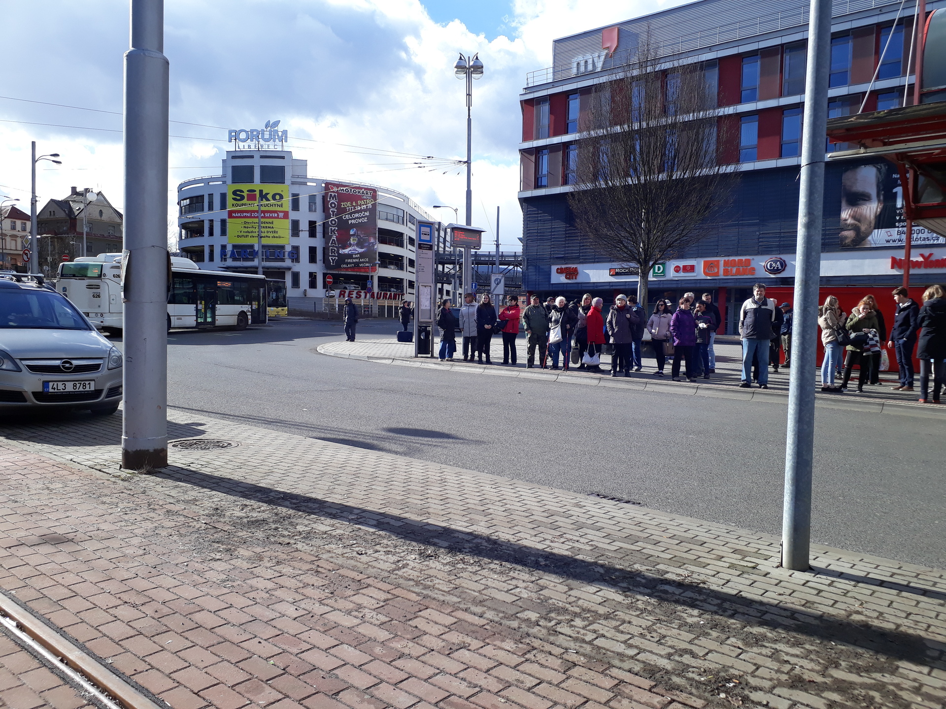 Samsung Galaxy A3 (2017)