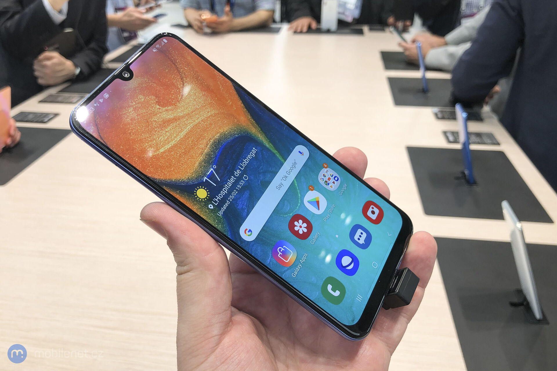 Samsung Galaxy A30
