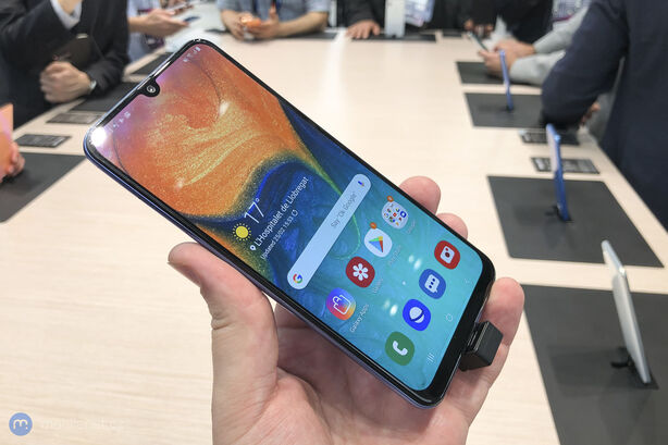 Samsung Galaxy A30