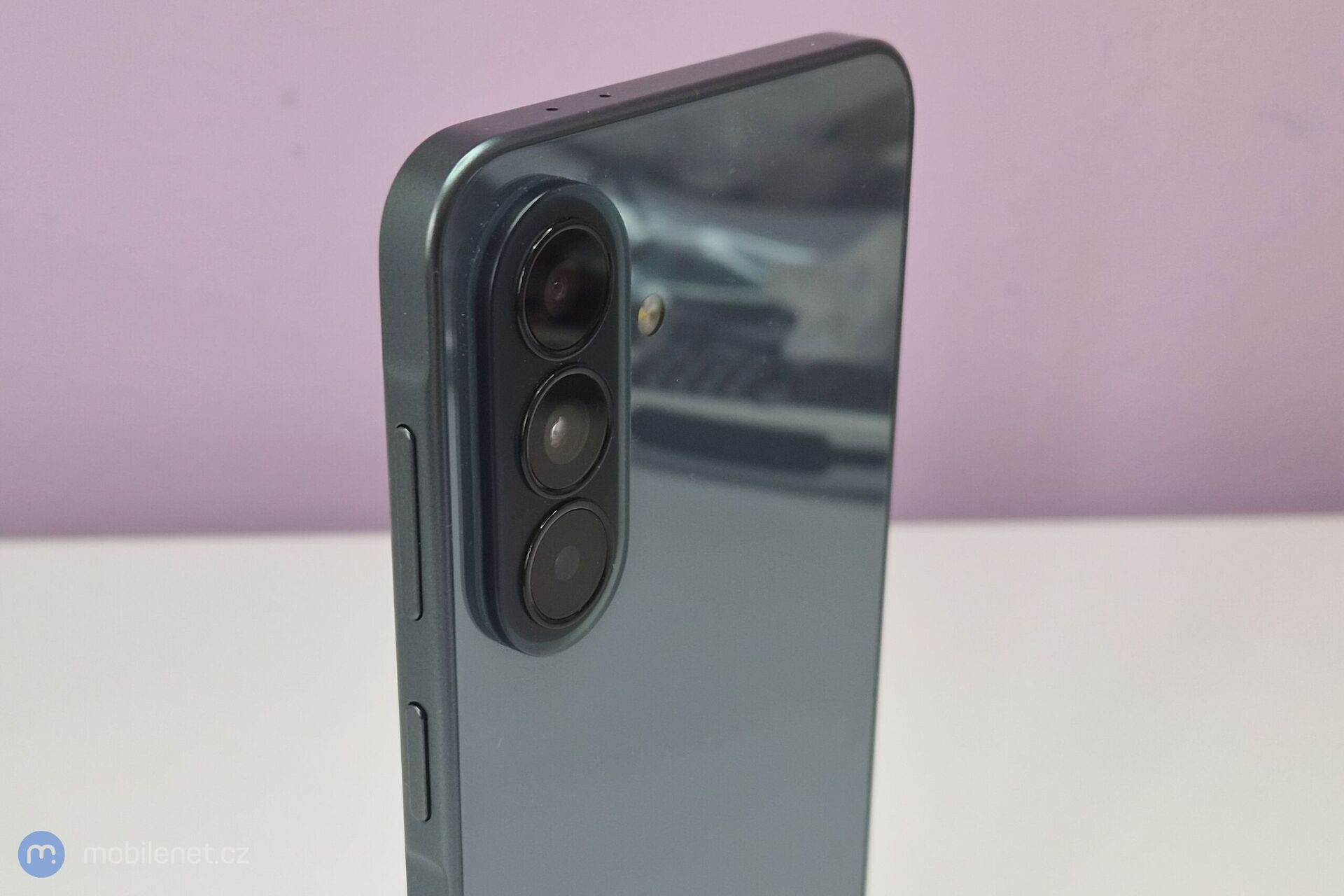 Samsung Galaxy A37