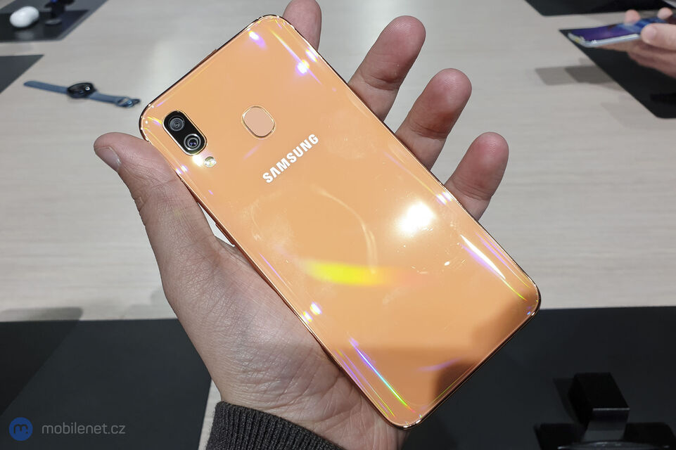 Samsung Galaxy A40