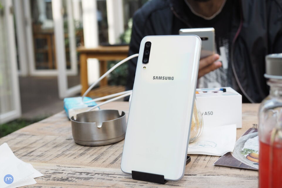 Samsung Galaxy A50