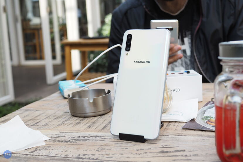 Samsung Galaxy A50
