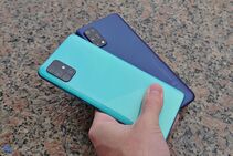 Samsung Galaxy A51 a Realme 7 Pro