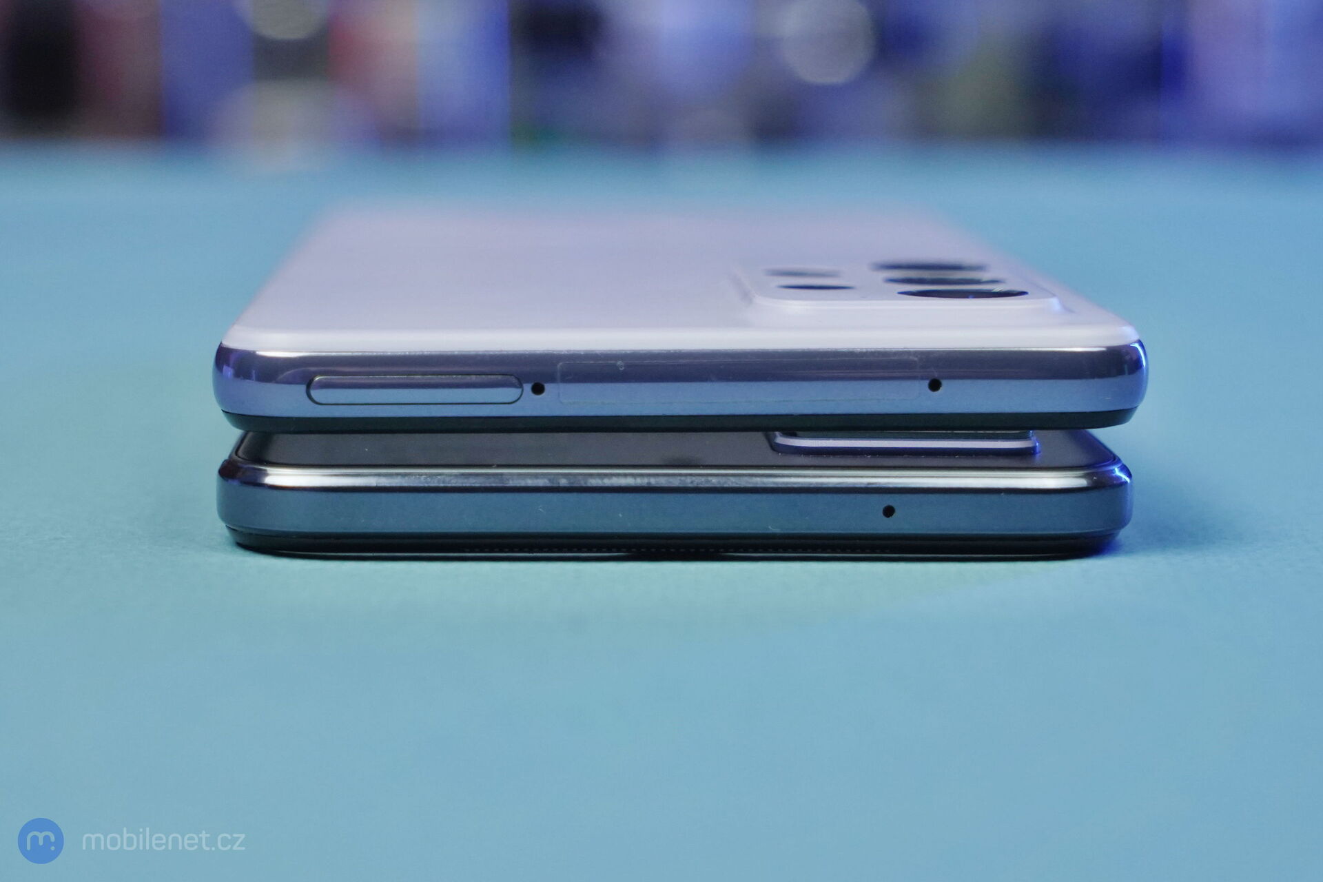 Samsung Galaxy A52 5G a Vivo V21 5G