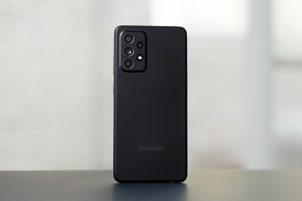 Samsung Galaxy A52s Mobil Pohotovost