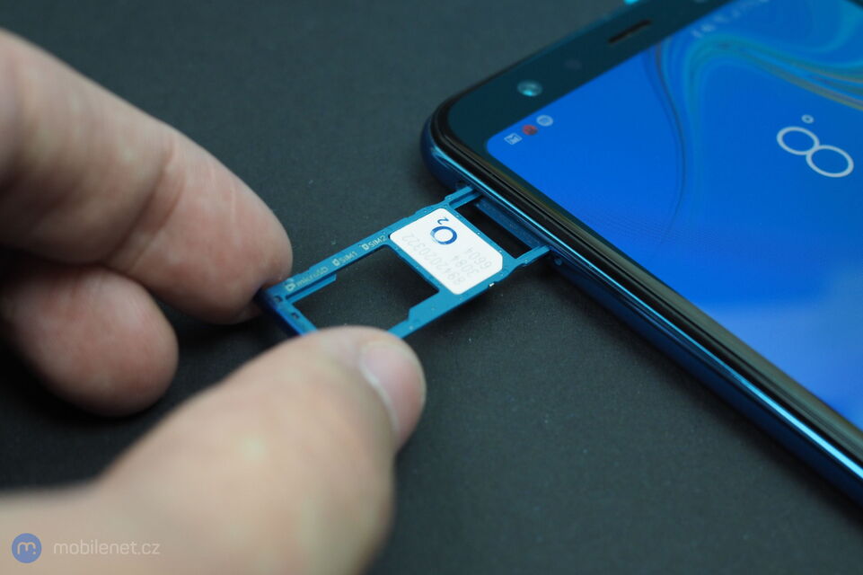 Samsung Galaxy A7 (2018)