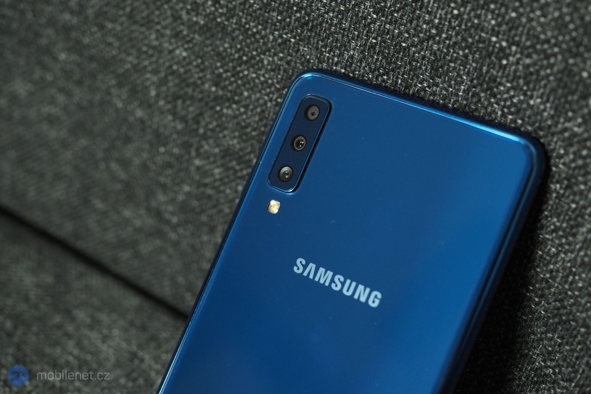 Samsung Galaxy A7 (2018)