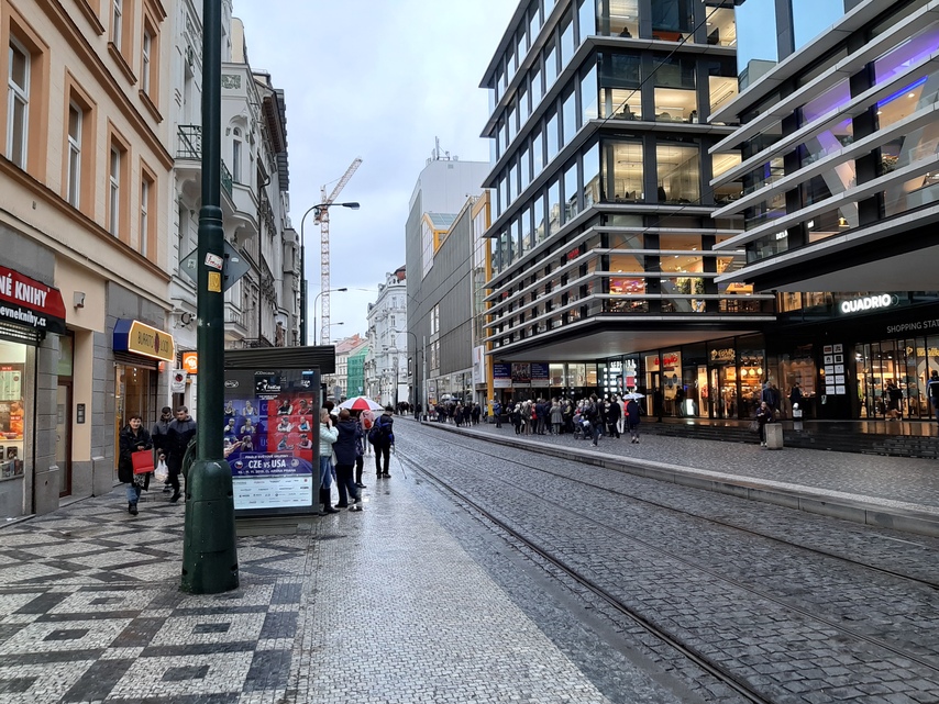 Samsung Galaxy A7 (2018)