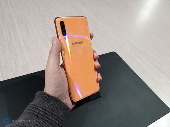 Samsung Galaxy A70