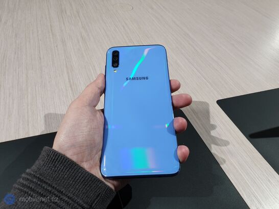 Samsung Galaxy A70
