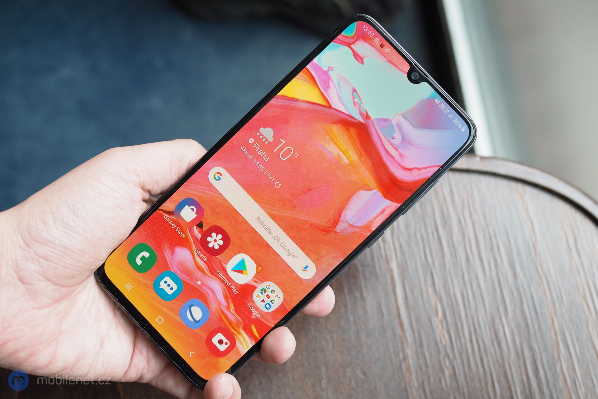 Samsung Galaxy A70