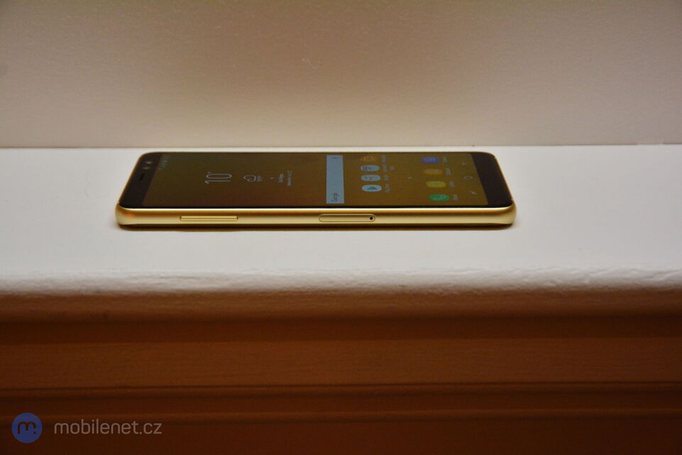 Samsung Galaxy A8 (2018)